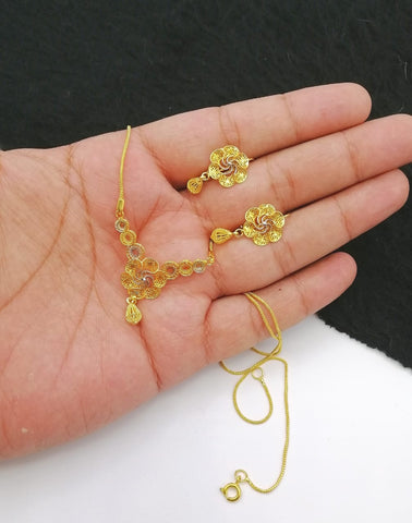 Small golden sets