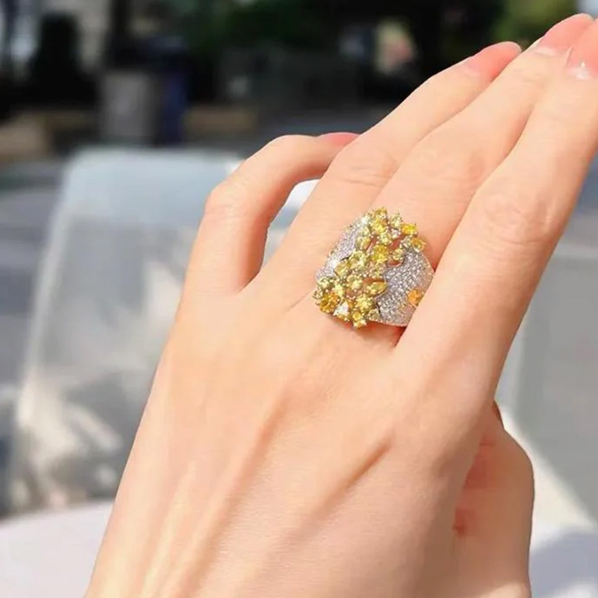 Yellow cubic zirconia ring