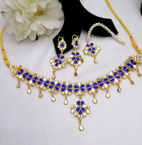 Bahawalpuri Menakari Kundan Choker Set