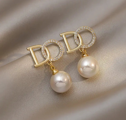 Pearl earrings