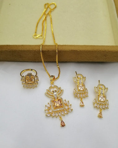 Diamond Cut Meenakari Set