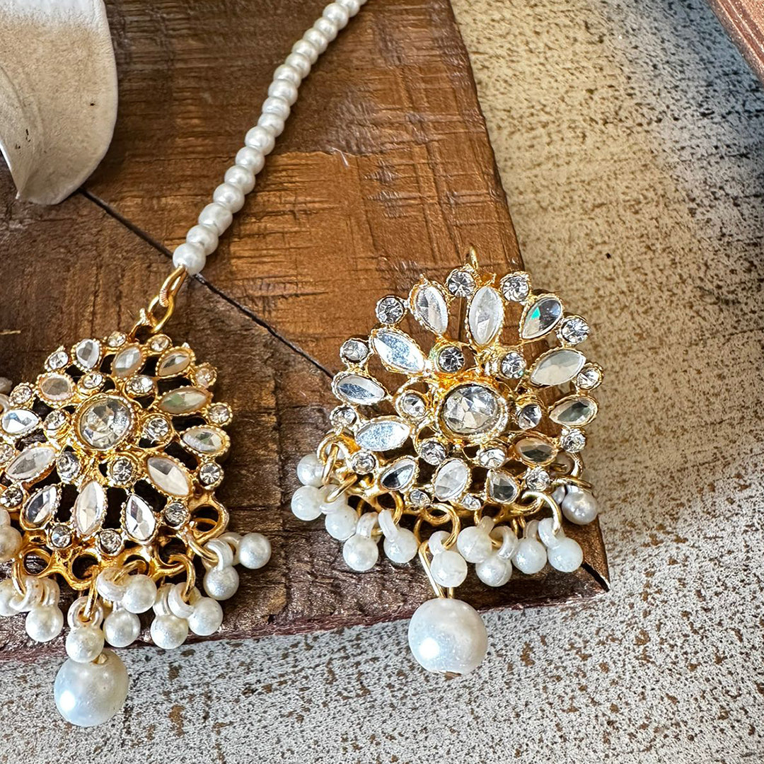 Kundun pearl Teeka set