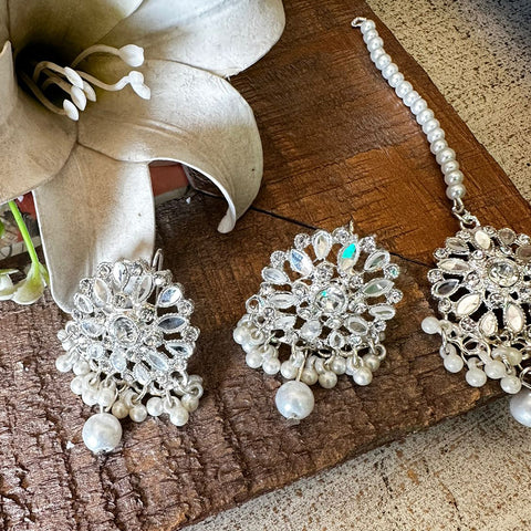 Kundun pearl Teeka set