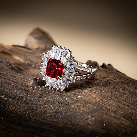 RED GEMSTONE RING